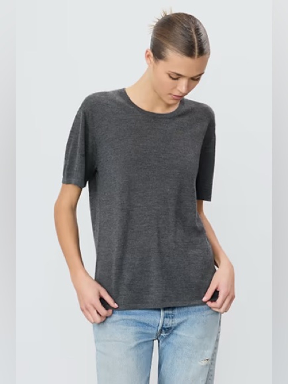 NWT Eterne Heather Charcoal Short-Sleeve Boyfriend Crew Neck Tee - Picture 2 of 5